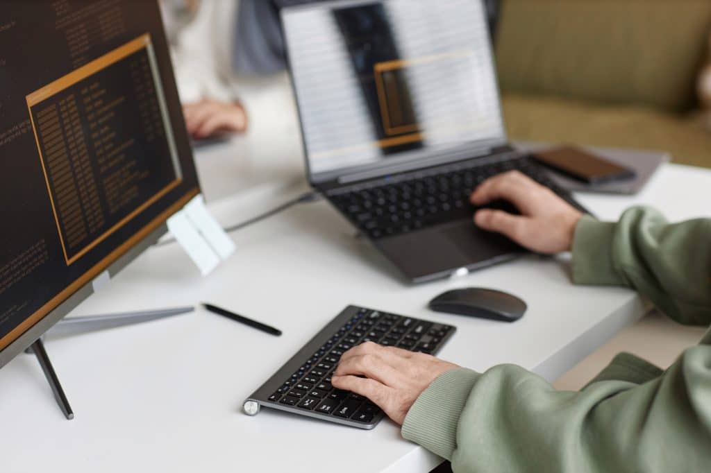 FilamentPHP Dinamik Uygulamalar Oluşturmak için Akıllı Laravel Aracı