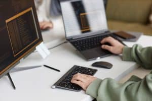 FilamentPHP Dinamik Uygulamalar Oluşturmak için Akıllı Laravel Aracı